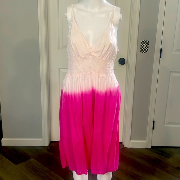 Fuchsia Ombré Spaghetti Strap 💯Cotton Smocked Waist and Back Cynthia Mehra S/M - Picture 7 of 7